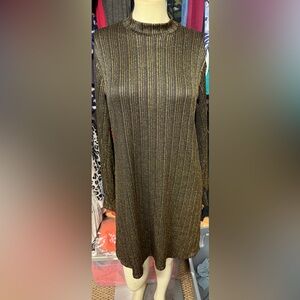 Carole Christian women’s size small mockneck metallic gold dress vintage shift